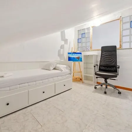 Casa Con Piscina Y Jardin En Castell De Montornes