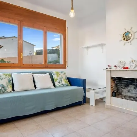 Casa Con Piscina Y Jardin En Castell De Montornes *