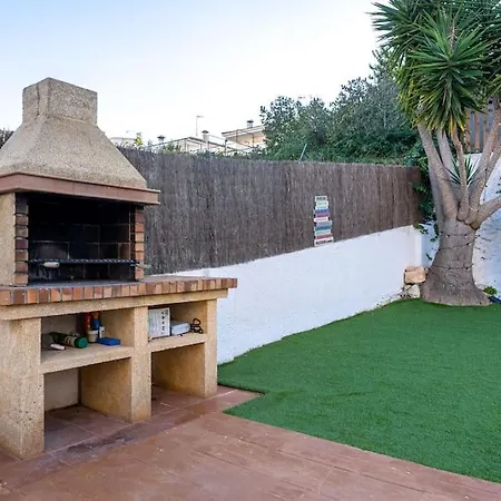 Casa Con Piscina Y Jardin En Castell De Montornes *
