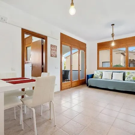 Casa Con Piscina Y Jardin En Castell De Montornes Holiday home *